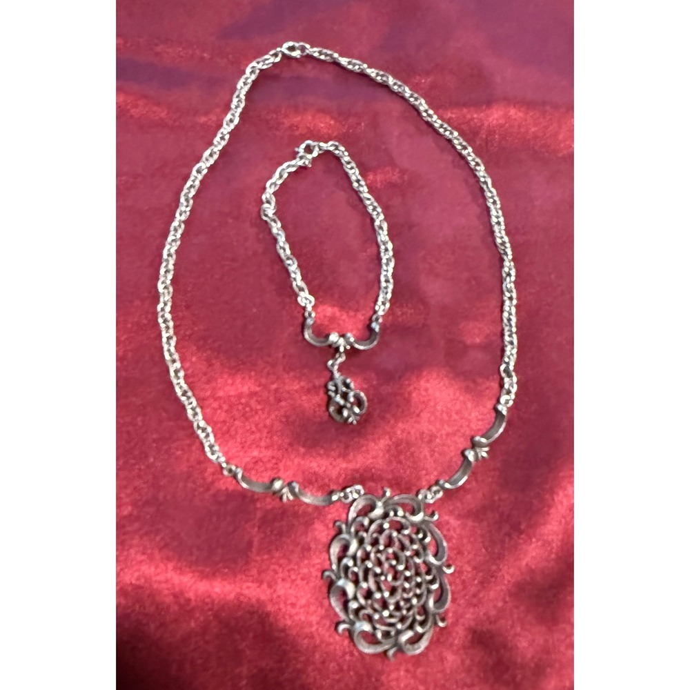 Amway Vintage Silver Tone Filigree Necklace and‎ Bracelet Set Ornate Scrollwork